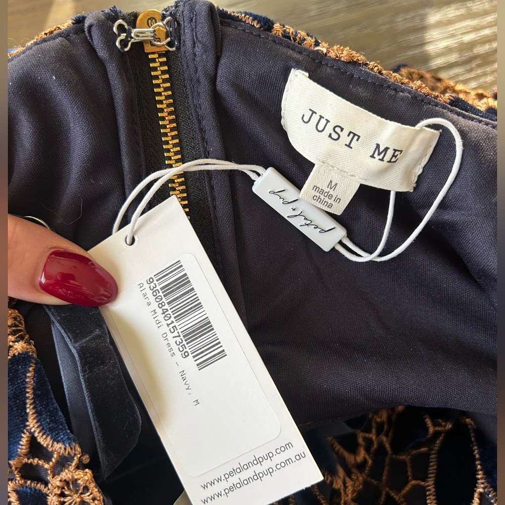 Petal & Pup Just Me Alara Navy Floral Lace Overlay Midi Trumpet Cocktail Dress - Picture 7 of 16